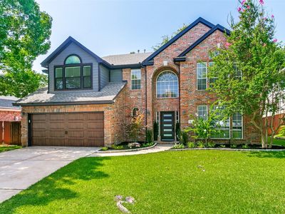 2811 Stonehurst Dr
