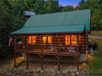 200 Apple Ridge Lane