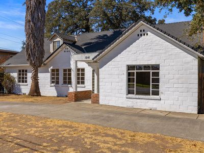 1241 Arcade Blvd