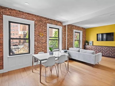 170 W 89th St APT 4A