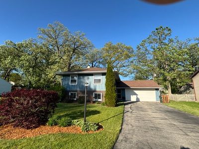 203 Cedarwood Ln