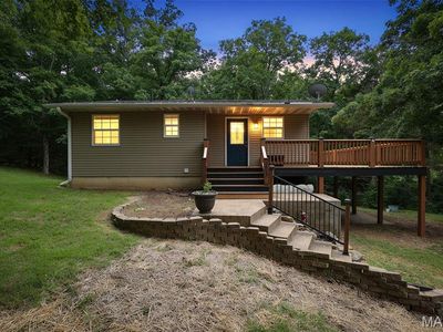 1513 Charmaine Ct