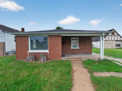 221 Haney Ave