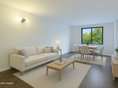 300 Rector Pl APT 4E