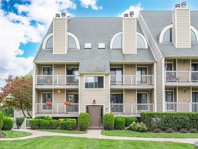 611 River Renaissance