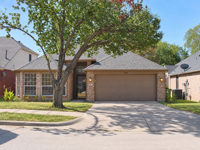606 Lake Bridge Dr