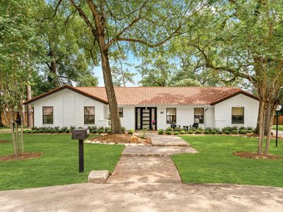 938 Magdalene Dr