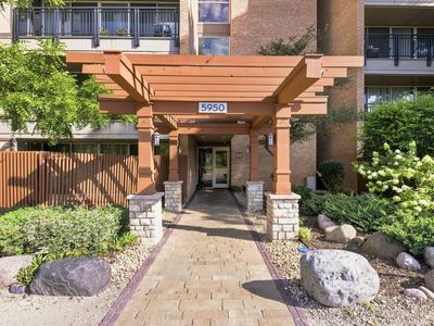 Property at 5950 Oakwood Dr APT 1C, Lisle, IL
