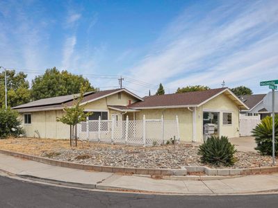 Property at 781 Camino Ct, Manteca, CA