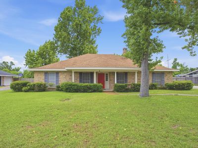 1249 S Bayouwood Dr