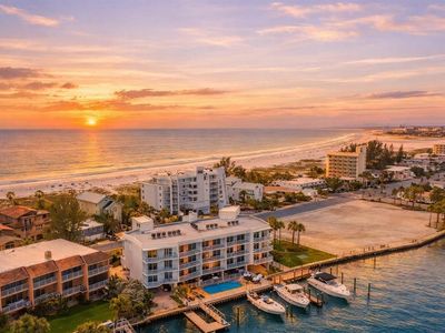 10091 Gulf Blvd #203-E