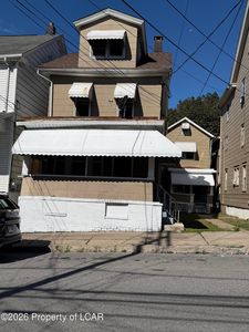 530-532 Seybert St