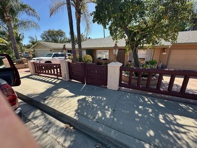 2551 Buena Rosa