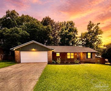 121 Campbell Ave