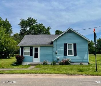 Property at 105 S Pearl St, Waynesfield, OH
