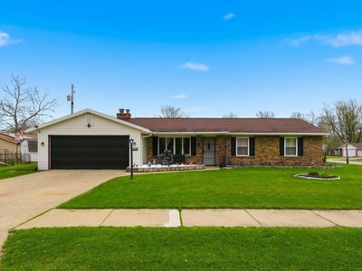 7735 Newlin Dr
