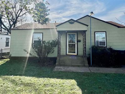 2601 S Grand Blvd