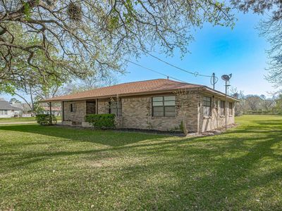 4020 Crosby Cedar Bayou Rd