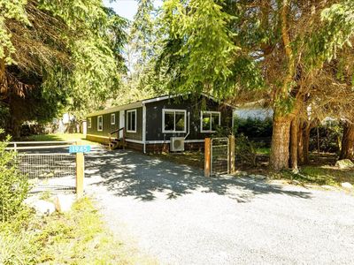 1945 Beachwood Drive