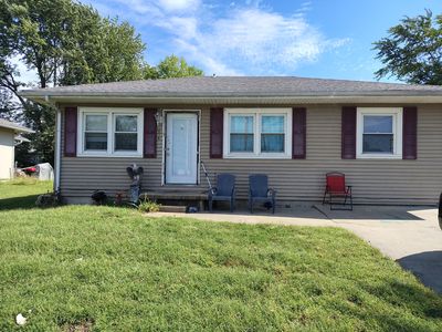 Property at 1414 S Grant Ave, Marshall, MO