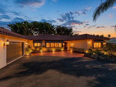 2533 NE 35th Dr