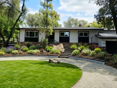 7267 Shadow Oaks Ln