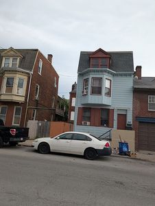 46 N West St