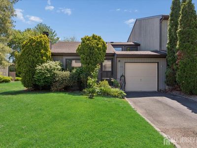 107 Bowne Ct
