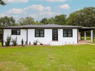 2055 Mabry Drive