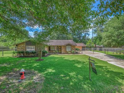19023 Lakeshire St