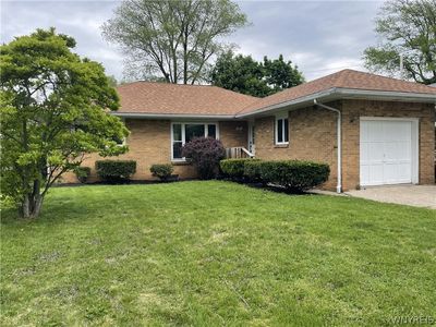 321 Grimsby Rd