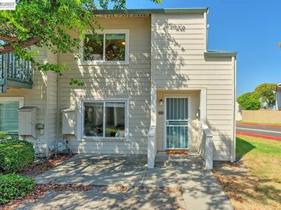 4160 Aquarius Cir