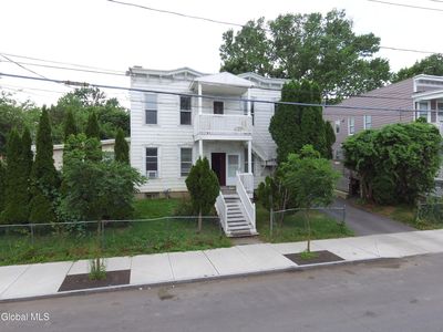 518 Hudson Avenue