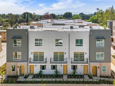 9419 N Sepulveda Blvd #4