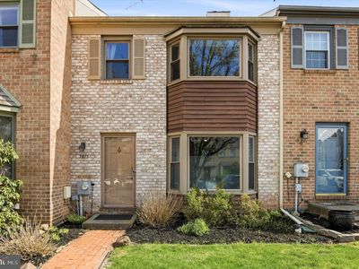 3923 Gatehouse Ln