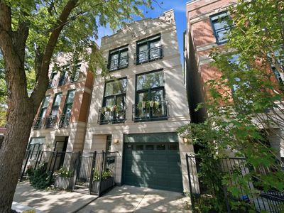 1856 W Superior St