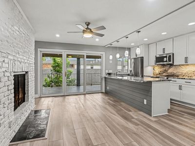 922 Chatham Ln Unit B