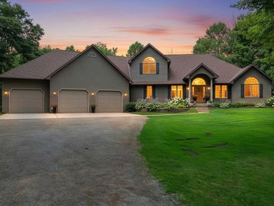 2839 Sandalwood Rd