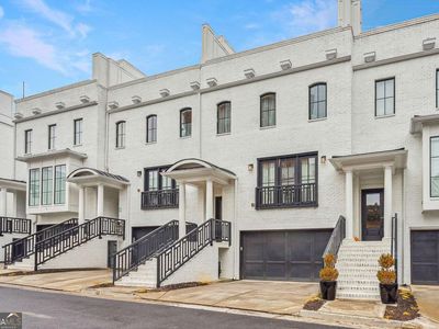 3667 Peachtree Rd NE