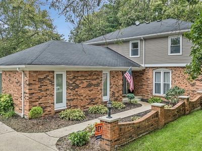 2264 Rolling Hills Blvd