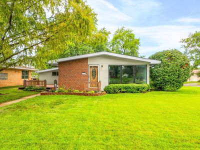 5115 N Graceland Dr