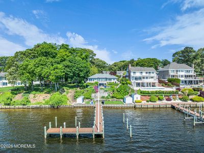 31 Cranmoor Drive