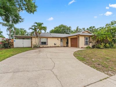 6916 Spanish Moss Cir