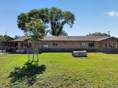 129 S Milwaukie Ave #131 & 1/2