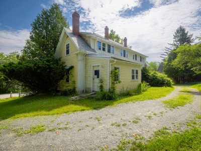 19 Newbury Neck Road