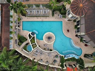 2617 NE 14th Ave UNIT 300