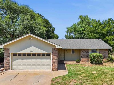 1509 Hanson Cir