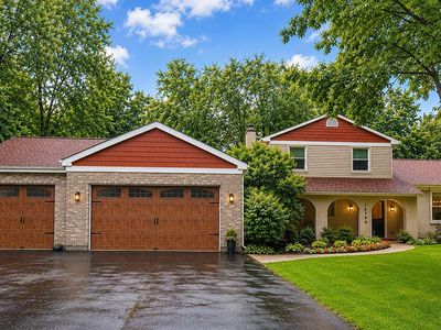 16745 W Applewood Ct