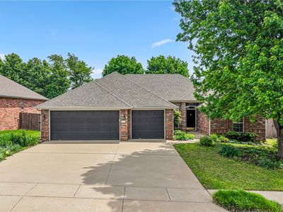 215 Dawn Dr