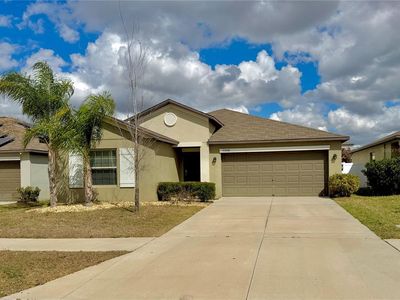 11206 Kelly Green Ave